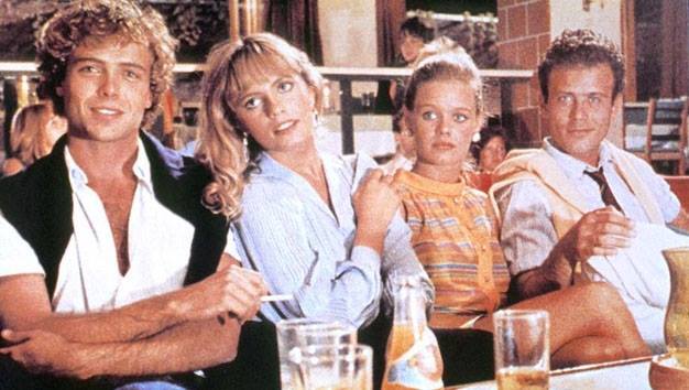 RICORDATE KARINA HUFF, ''LA BIONDA DI SAPORE DI MARE?'' - ECCOLA PROFONDAMENTE CAMBIATA - 24/07/2014