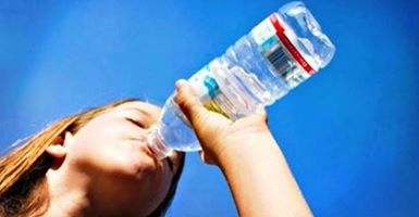 BEVI POCA ACQUA? GLI EFFETTI NEGATIVI VANNO OLTRE I LUOGHI COMUNI: ECCO QUALI - 28/02/2016