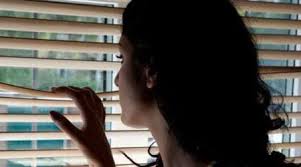 DENUNCIATI PER SESSO RUMOROSO: MA ECCO COSA SCOPRE LA POLIZIA AL SUO ARRIVO - 29/09/2014