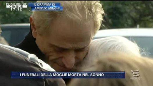 AMEDEO MINGHI COMMUOVE TUTTI E RACCONTA LA DRAMMATICA MORTE DELLA MOGLIE NEL SONNO - 20/11/2014