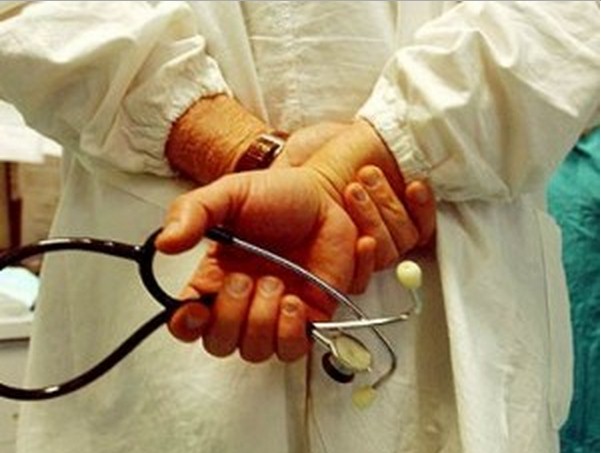 RIVELAZIONI SHOCK DI UN MEDICO: ''IN MOLTE AUTOPSIE HO RISCONTRATO TUMORI GUARITI DA SE'' - 02/12/2014