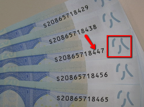 QUESTE BANCONOTE DA 20 EURO GIRANO DA QUALCHE GIORNO - STATE MOLTO ATTENTI - 04/07/2014