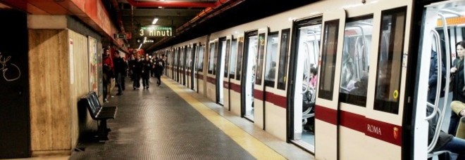 TERRORISMO, IL PIANO DEI NEOFASCISTI: ''COLPIREMO LA METRO DI ROMA. LA GENTE DEVE AVERE PAURA'' - 23/12/2014