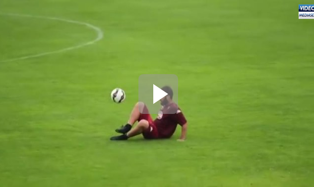 MOMENTO DI ''FOLLIA'' DI ANTONIO NOCERINO IN ALLENAMENTO: SI ALZA DI SCATTO E VIA ALLO SHOW - VIDEO - 23/07/2014