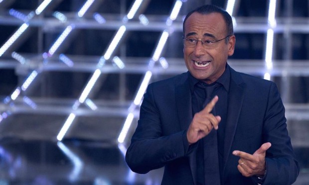 COME SAREBBE CARLO CONTI SENZA ABBRONZATURA? - LA FOTO CHE IMPAZZA SUL WEB - 13/02/2015