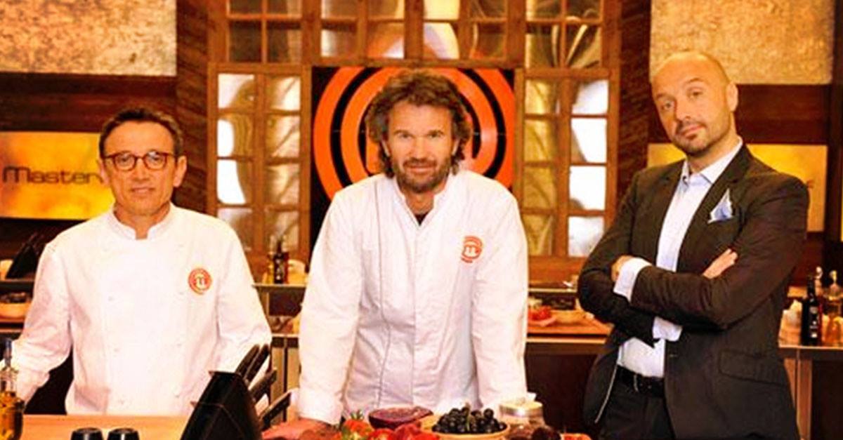 RIVELAZIONE DI STRISCIA LA NOTIZIA: 'ECCO CHI VINCERA' MASTERCHEF4'. CARLO CRACCO SI INFURIA - 03/03/2015
