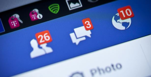 L'ULTIMA NOVITA' DI FACEBOOK: ARRIVA UNA FUNZIONE SPECIALE - ECCO COSA SI PUO' FARE - 16/04/2015