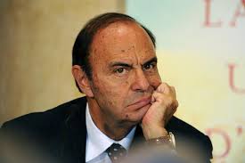 GUAI PER BRUNO VESPA. ABUSI EDILIZI: 10 GIORNI DI ARRESTO - 25/04/2015