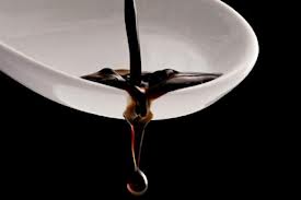 ACETO: I 10 USI ALTERNATIVI PER RISPARMIARE MOLTI SOLDI - - 29/04/2015