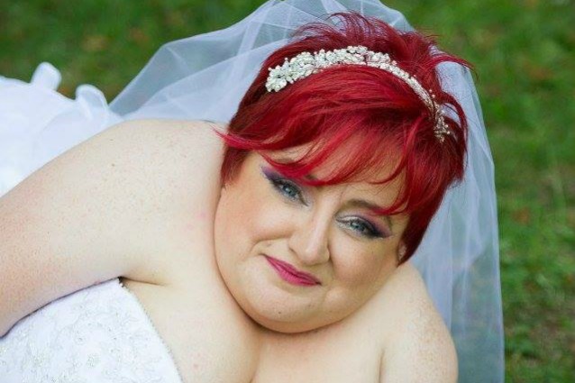 L'INCREDIBILE STORIA DI REBECCA, CHIAMATA ''LA BAMBOLA DI PORCELLANA'' - 06/07/2015