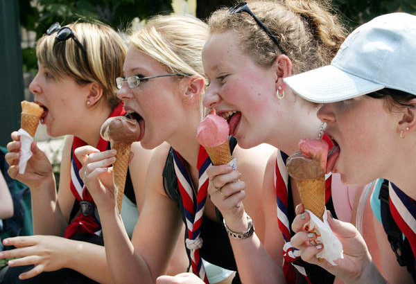 IL 6 MAGGIO E' LA GIORNATA MONDIALE CONTRO LA DIETA - ECCO COSA ACCADE - 05/05/2015