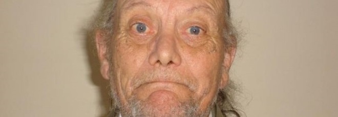 IL PEDOFILO SEVIZIATO E UCCISO DAI VICINI: ''ECCO COSA GLI HANNO FATTO'' - FOTO - 14/10/2015