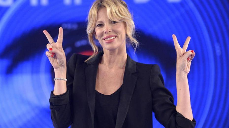 TORNA IN CASA UN EX CONCORRENTE TRA I PIU' AMATI DI SEMPRE: GF14, GRANDE SORPRESA NELLA PUNTATA DI STASERA - 15/10/2015