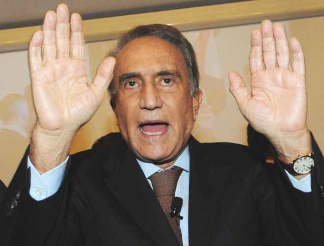 EMILIO FEDE: ''NON CE LA FACCIO PIU' A VIVIERE CON 15 MILA EURO AL MESE'' - 24/11/2015