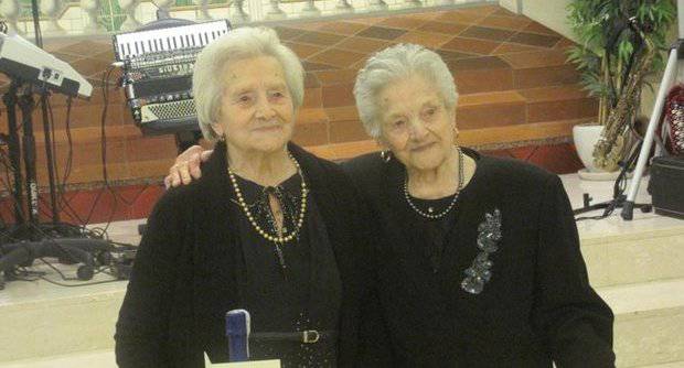 FILOMENA E CARMELINA: NESSUNO COME LORO - 24/11/2015