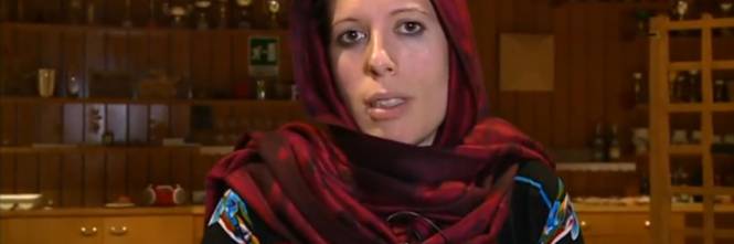 ITALIANA CONVERTITA SHOCK: ''LE DONNE ITALIANE VOGLIONO FARSI STUPRARE, ECCO PERCHE'' - VIDEO - 25/11/2015