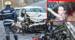 ROMA - LE DUE GEMELLINE MUOIONO: LA TERRIFICANTE SCOPERTA SULLA MADRE - 16/12/2015