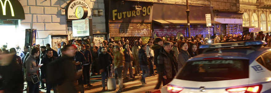 ALLARME A ROMA, LA TESTIMONE TERRORIZZATA: ''BARRICATI NEL MIO BAR, LA GENTE ERA IMPAZZITA'' - 26/01/2016