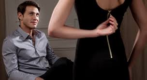 LA GENIALE TRUFFA DI UN ITALIANO PER PORTARSI A LETTO LE DONNE: ECCO LA SUA STORIA ''SEGRETA'' - 02/03/2016