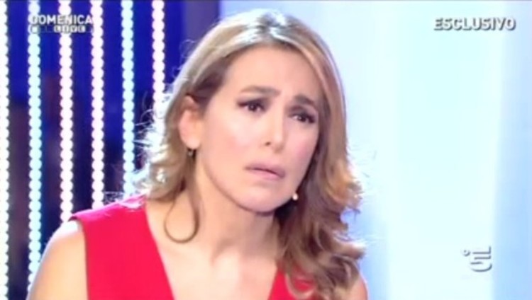 BARBARA D'URSO VIA DA ''DOMENICA LIVE'': ECCO CHI PRENDERA' IL SUO POSTO - 07/04/2016