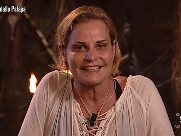SIMONA VENTURA, CHE BATOSTA: ''NON CONDURRA' IL GF. AL SUO POSTO PROPRIO LEI'' (NON E' ALESSIA MARCUZZI) - 21/04/2016