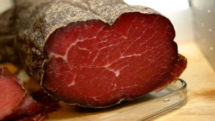 ECCO CON QUALE CARNE E' FATTA LA BRESAOLA, RESTERETE SENZA PAROLE - 06/05/2016