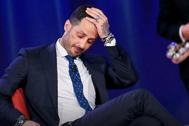 ''IL SESSO IN CARCERE?'' FABRIZIO CORONA ROMPE IL SILENZIO PROPRIO CON MAURIZIO COSTANZO - 09/05/2016