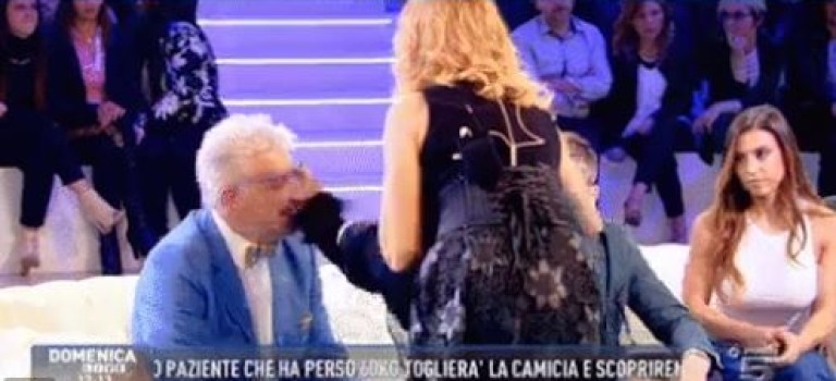 VOLANO SCHIAFFI IN DIRETTA A 'DOMENICA LIVE': ''LEI NON PUO' CHIAMARE CICCIONA MIA FIGLIA'' - VIDEO - 16/05/2016