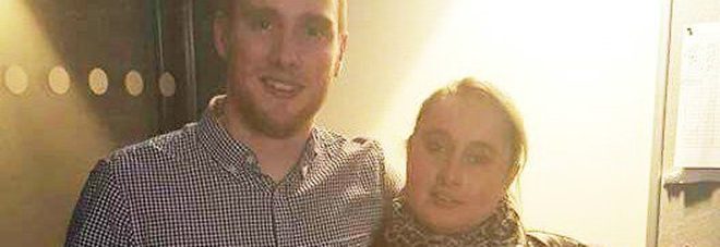 RITROVA LA SUA MADRE NATURALE E SI INNAMORA DI LEI: ''SONO ATTRATTO SESSUALMENTE'' - FOTO - 12/06/2016
