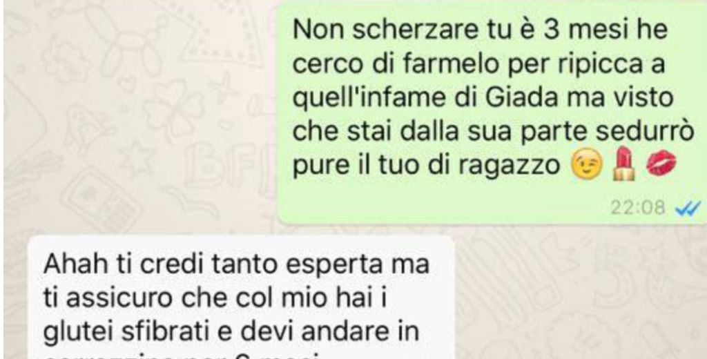 LEI E' UBRIACA E CI PROVA CON IL RAGAZZO DELLA SUA AMICA... - 13/06/2016