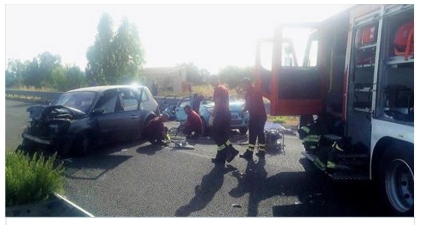 FERME CON L'AUTO IN PANNE E VENGONO TRAVOLTE: MORTE DUE DONNE - CACCIA AL PIRATA - 21/07/2016