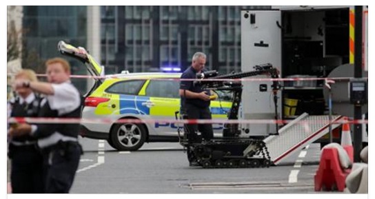 LONDRA, ALLARME BOMBA: EVACUATA LA METROPOLITANA - ECCO COSA STA ACCADENDO - 25/07/2016