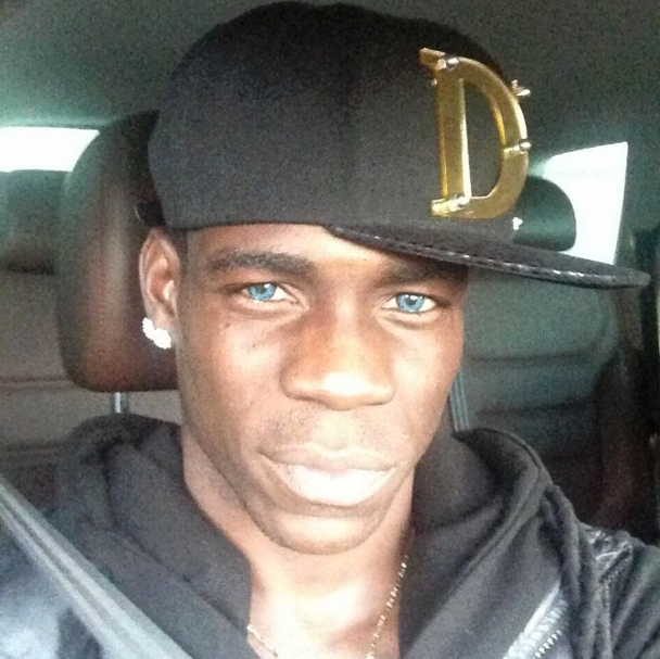 ESONERO ALLEGRI, BALOTELLI PUBBLICA UNA FOTO SU INSTAGRAM, LA CANCELLA SUBITO - ECCO LA FOTO PUBBLICATA - 13/01/2014