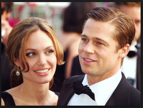 ANGELINA JOLIE DOPO LA ROTTURA CON BRAD PITT TROVA SUBITO COME CONSOLARSI: ECCO CHI E' L'UOMO PIU' AMATO DALLE DONNE - 26/09/2016