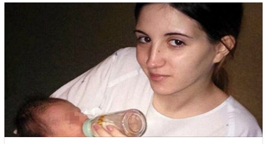 SESSO TRA PADRE E FIGLIA, NASCE UNA BIMBA E QUELLO CHE ACCADE DOPO LASCIA IMPIETRITI - 28/09/2016