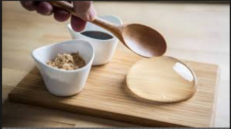 RAINDROP CAKE: COME PREPARARE LA TORTA TRASPARENTE SENZA CAOLORIE - VIDEO - 28/09/2016