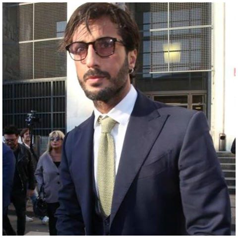 FABRIZIO CORONA TORNA IN CARCERE: E' STATO ARRESTATO DAI CARABINIERI - ECCO COS'E' SUCCESSO - 10/10/2016