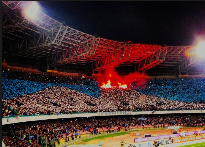 NASCE UN NUOVO TRAVOLGENTE CORO DELLA CURVA NAPOLETANA - IL VIDEO CHE IMPAZZA SUL WEB - 24/10/2016