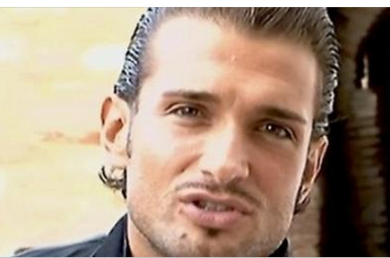 RICORDATE GEORGE LEONARD EX CONCORRENTE DEL GF? ECCO OGGI IRRICONOSCIBILE - 02/10/2015