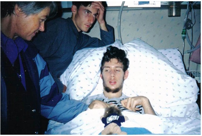 ''SPERO DI VEDERTI MORIRE'' IN COMA MA CAPIVA TUTTO, QUESTE PAROLE TERRIBILI DETTE DALLA MAMMA CHE LO CREDEVA ASSENTE - 07/11/2016