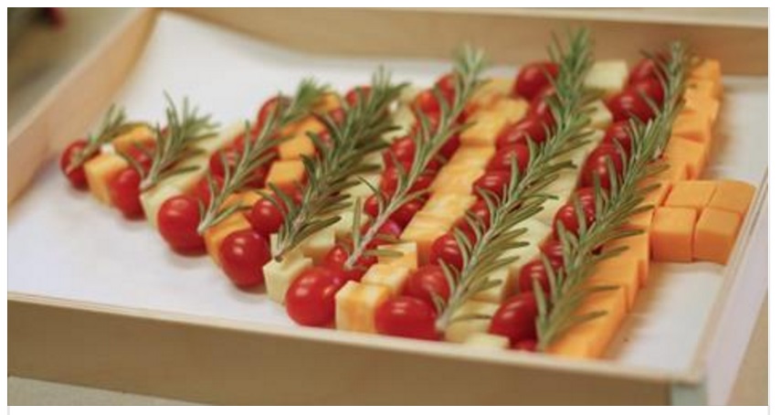 COME PREPARARE L'APERITIVO NATALIZIO A FORMA DI ALBERO DI NATALE: ECCO LE FOTO - 25/11/2016