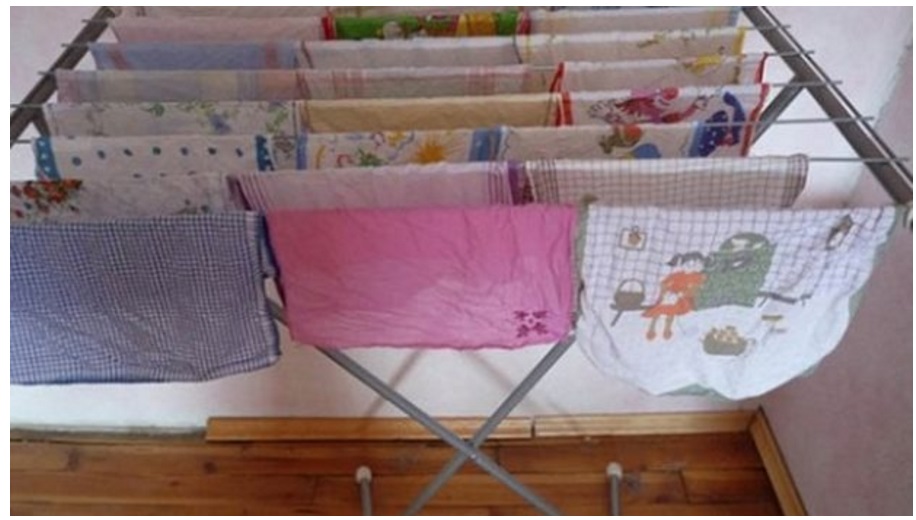 SOLITAMENTE TIENI LO STENDIPANNI ALL'INTERNO DELLA CASA ENTRE ASCIUGA LA BIANHERIA? LEGGI QUI - 21/12/2016