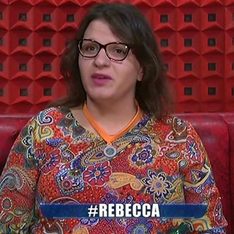 REBECCA HA SEGNATO L'EDIZIONE 2015 DEL GF: L'ABBIAMO LASCIATA COSI' - MA ECCO COSA FA OGGI - 21/12/2016