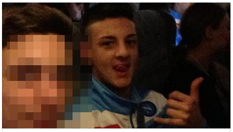 NAPOLI: OMICIDIO RENATO, IL TRAGICO MOTIVO DELL'AGGUATO - IL RAGAZZO E' STATO SPARATO AL CUORE - 29/01/2017