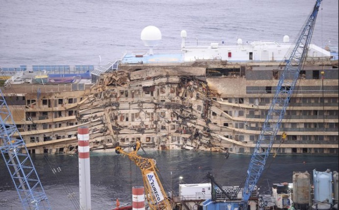 LA MALEDIZIONE DELLA COSTA CONCORDIA CONTINUA: ECCO COS'E' SUCCESSO - 05/02/2017