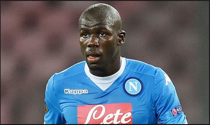 TUTTI CONOSCIAMO IL CALCIATORE DEL NAPOLI KALIDOU KOULIBALY MA AVETE MAI VISTO LA SUA COMPAGNA? RESTERTE MOLTO SORPRESI - 29/03/2017