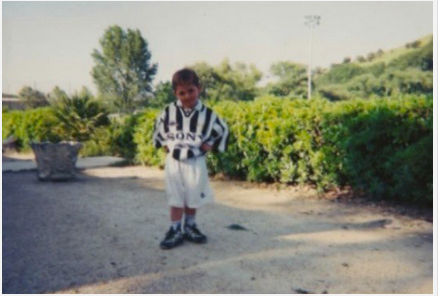 DENUNCIA IL PADRE AL TELEFONO AZZURRO PERCHE' COSTRETTO AD INDOSSARE LA MAGLIA DELLA JUVENTUS - 28/01/2014