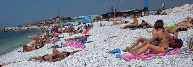 METEO, ITALIA SPACCATA IN DUE NEL WEEKEND: ''NEVICATE AL NORD, PICCHI DI 30 GRADI AL SUD'' - PREVISIONI - 10/10/2013