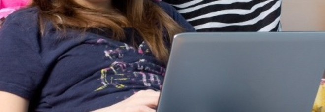 13ENNE ADESCATA SU FB E RITROVATA IN SVIZZERA: ARRESTATA UNA DONNA. IPOTESI 'BANDA' ONLINE - 14/10/2013