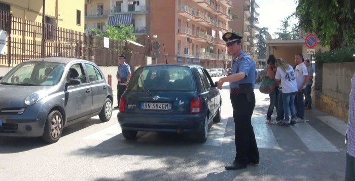 DONNA TRADITA TESTA IL VELENO PER IL MARITO SULLA VICINA - 21/10/2013